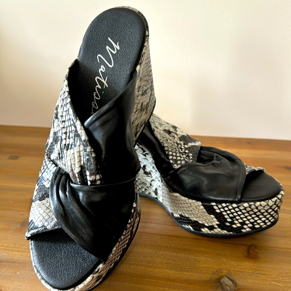 Snake skin faux leather wedges